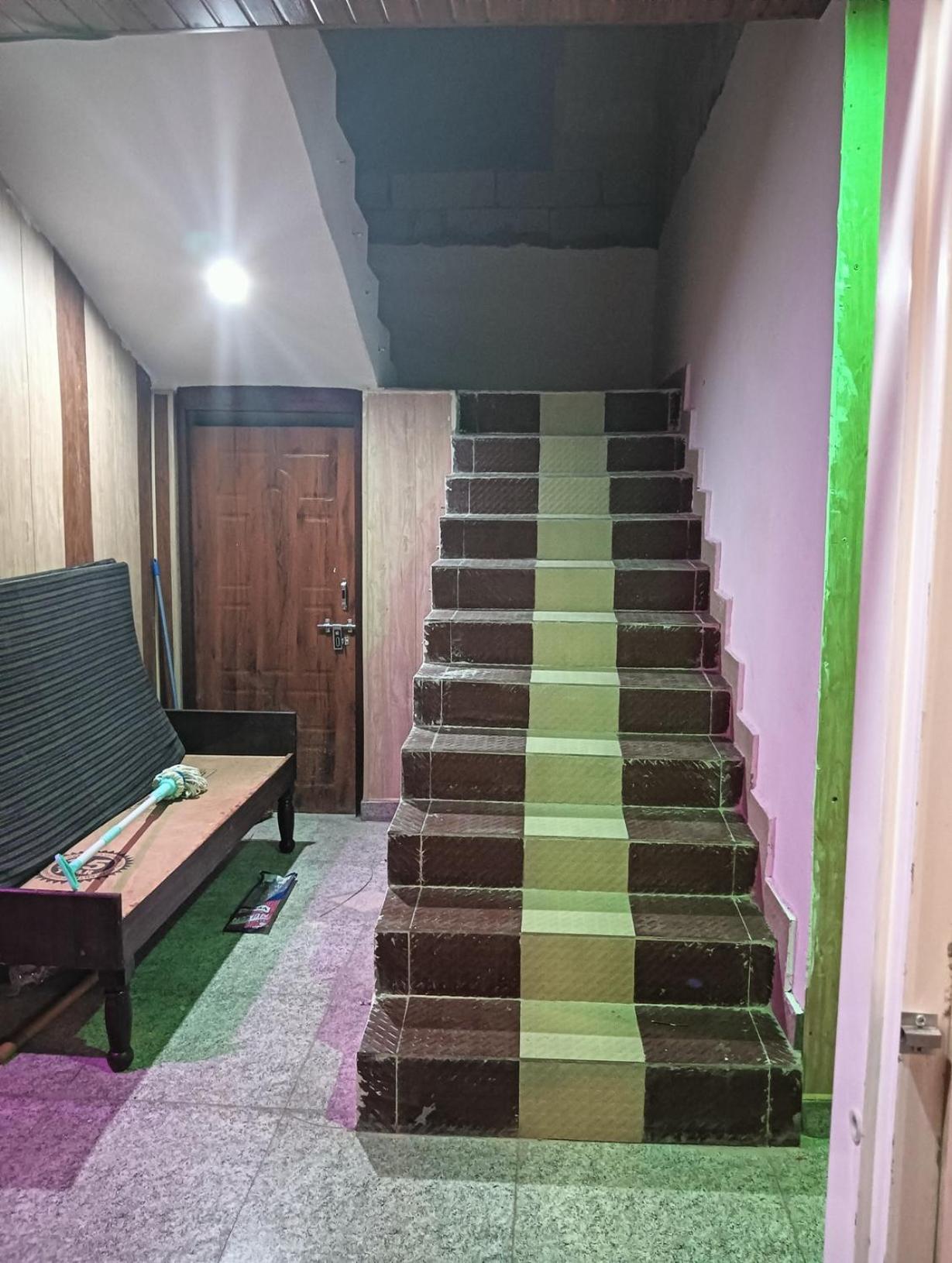 Hotel Chauhan Brothers Uttarkashi Екстер'єр фото